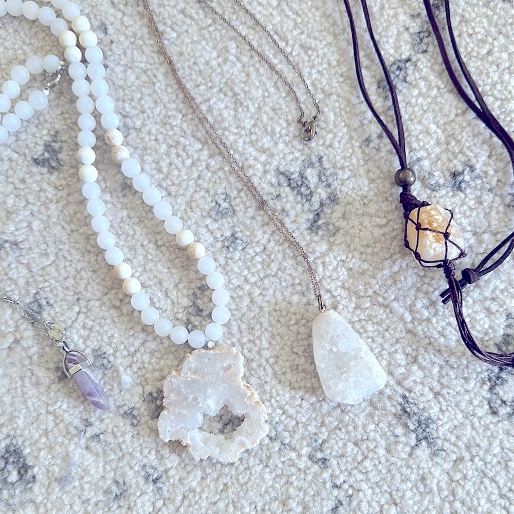 Elegant Gemstone Necklace Set